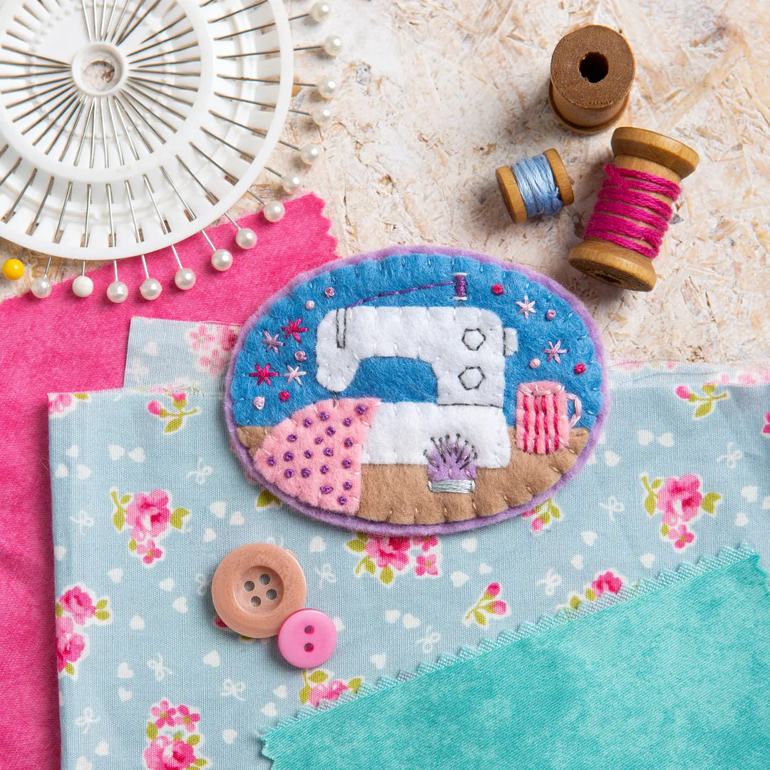 Felt Brooch Kit