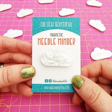 Oh Sew Bootiful Needle Minder