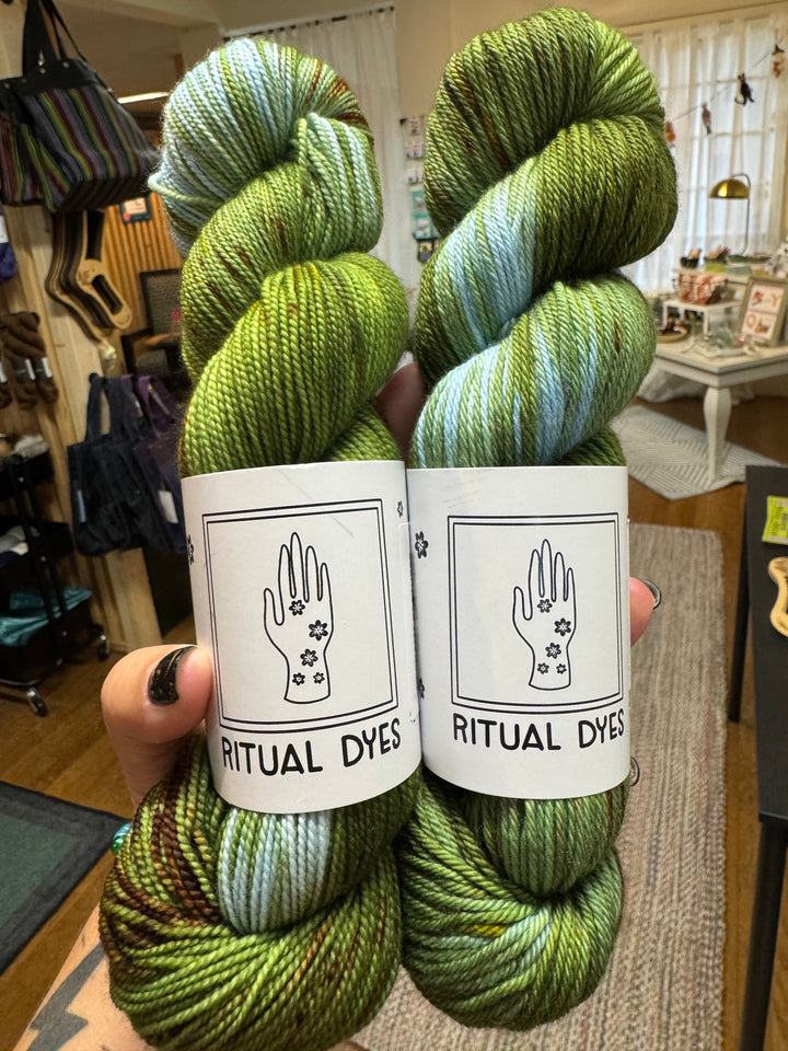 Verdant Pastures: a Snake + Skein exclusive collab with Ritual Dyes