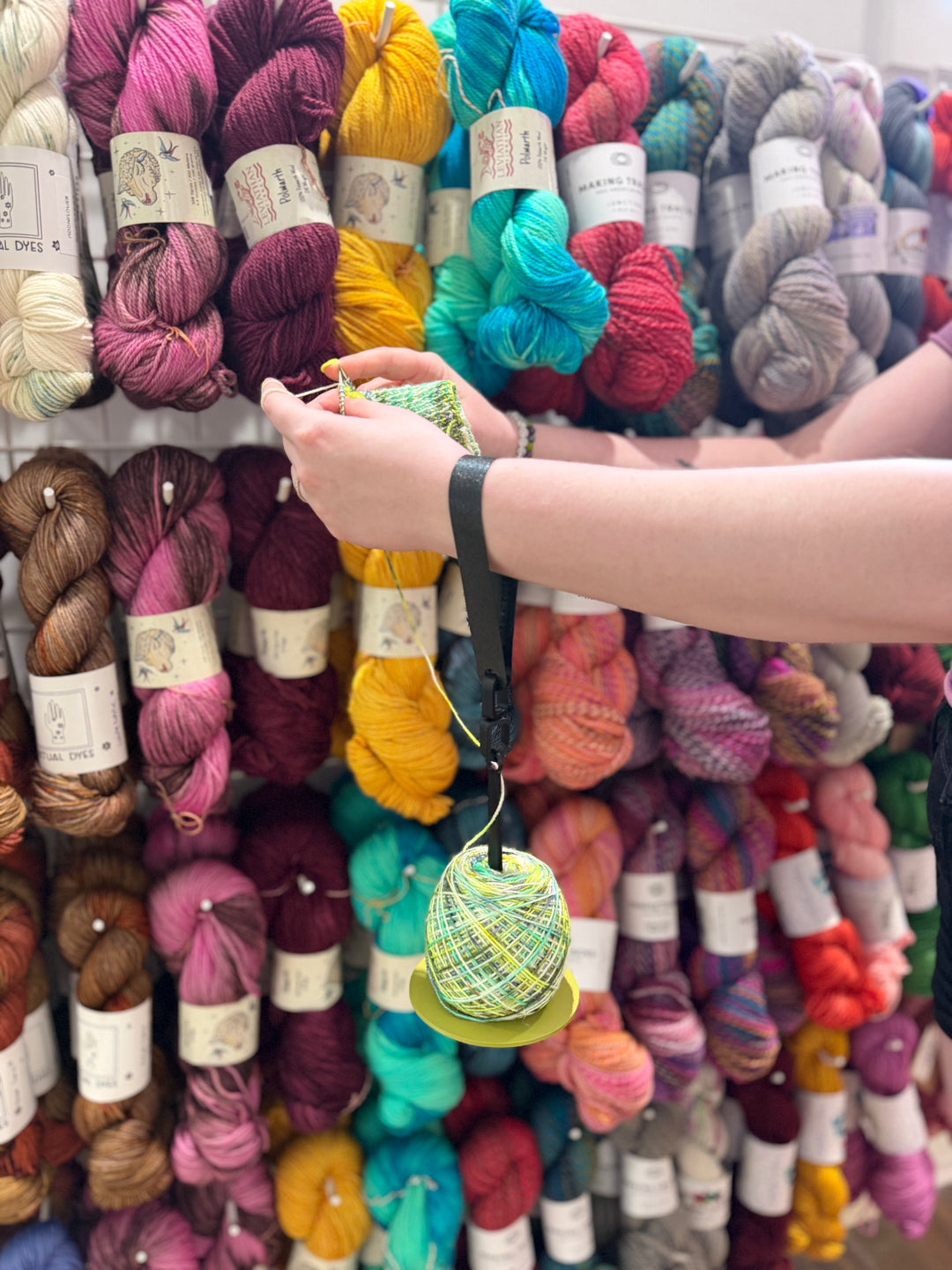 Snake + Skein Travel Yarn Holder