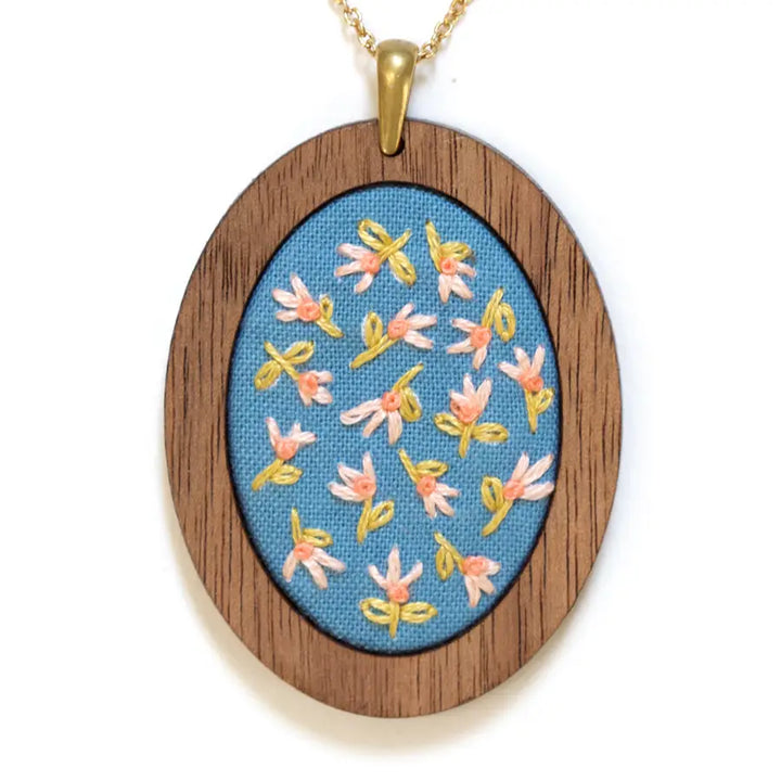 Kiriki Embroidered Pendant Kit