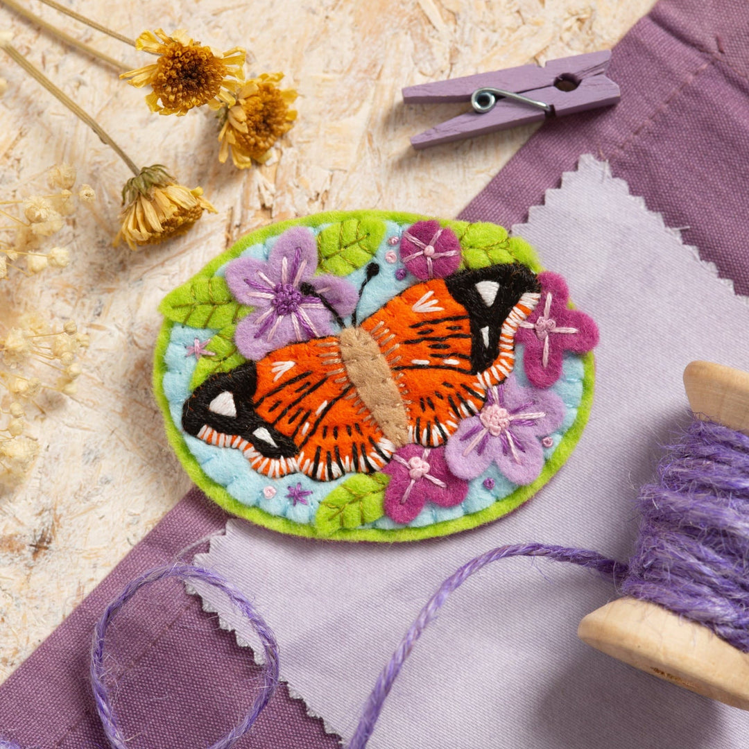 Felt Brooch Kit