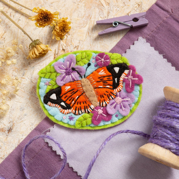 Felt Brooch Kit